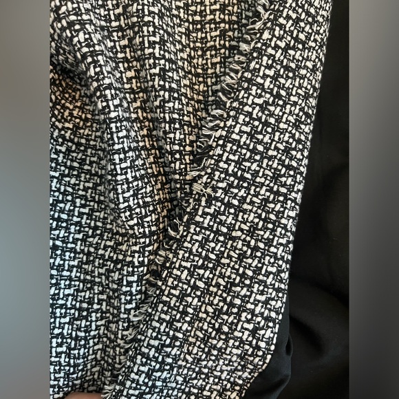 Nanette Lepore Frayed Tweed Jacket - Size L - Picture 7 of 9
